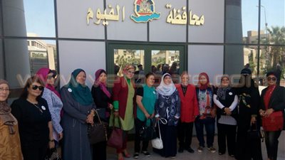 بالصور.. مقررة «قومي المرأة بالفيوم» تلتقي بنظيرتها ببورسعيد