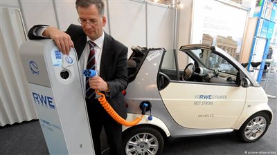 خيار السيارات الكهربائية يتفوق على خيارات أخرى رفيقة بالبيئة