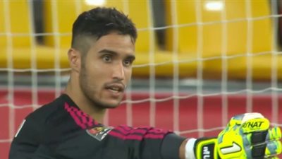 حارس المغرب: حكام المونديال ينحازون للمنتخبات الكبيرة