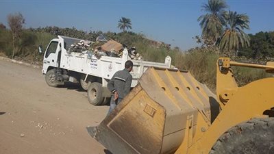 رفع 150 طن مخلفات ري في حملة مكبرة بمركز سوهاج