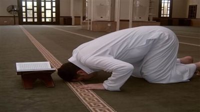 تعرف على آيات سجود التلاوة  في القرآن الكريم