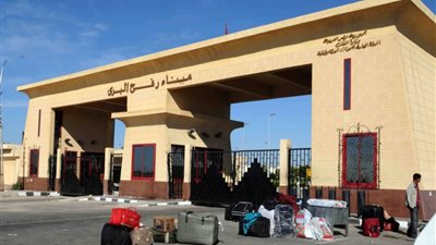 استمرار فتح معبر رفح البري لليوم الثاني