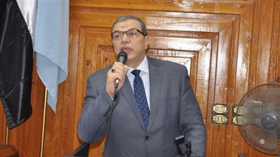 وزير القوى العاملة ومحافظ كفر الشيخ يفتتحان ملتقى السلامة والصحة المهنية