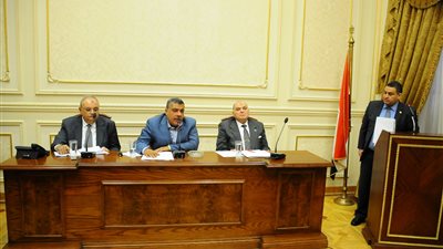 بدء اجتماع «الإسكان والدفاع» بالبرلمان
