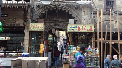 الحكومة: هدم مبنى «العنبريين» الأثري بشارع المعز شائعات