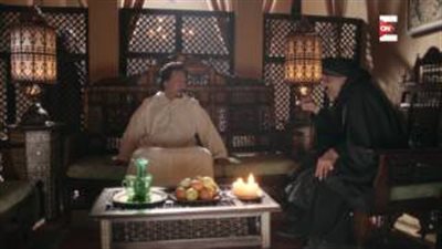 محمد رياض يكتشف خيانة زوجته مع الطبيب في «كفر دلهاب»