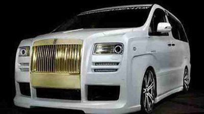 تويوتا تقدم Alphard بتصميم مشابه لـ رولزرويس