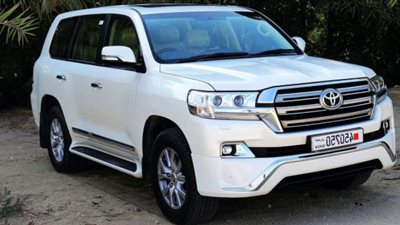 مميزات سيارة تويوتا لاندكروزر الـSUV