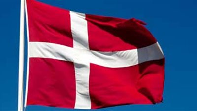 بعد بريطانيا.. الدنمارك تدعو سياحها إلى مغادرة تونس