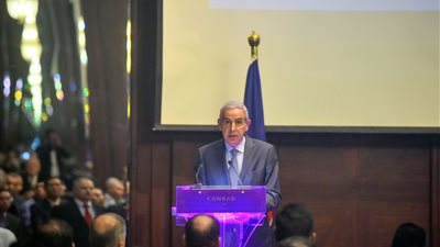 تشكيل لجنة اشتراطات لمنح تراخيص المنشآت الصناعية