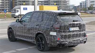 «بي إم دبليو» تنافس سيارات رنج روفر وبنتلي بينتايجا (صور)