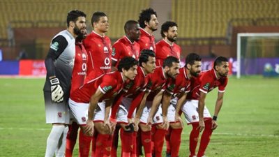 بدلاء الأهلي يؤدون تدريبات الجري عقب مباراة سموحة