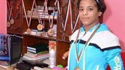 نيابة الإسماعيلية تتحفظ على والد بطلة المصارعة للتحقيق في وفاتها