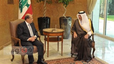 الملك سلمان يدعو الرئيس اللبناني ميشال عون لزيارة السعودية