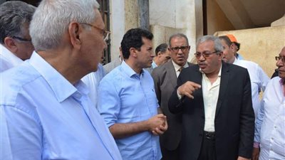 وزير الرياضة يتفقد مركز شباب قولنجيل ونادي الشال بالدقهلية (صور)
