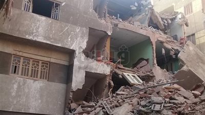 الجيزة تشكل لجنة لمعاينة المباني المجاورة لعقار إمبابة المنهار