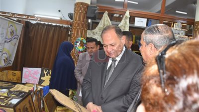 افتتاح معرض الأنشطة الطلابية بـ«تعليم الفيوم» (فيديو)