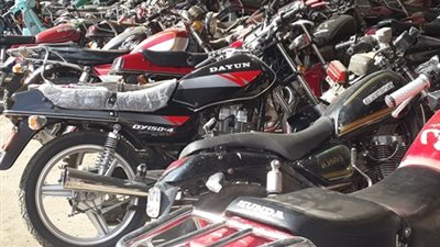 ضبط 34 ألف دراجة مخالفة ورفع 42 سيارة «متروكة» بالميادين