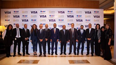 بنك مصر يتعاون مع فيزا واكسون موبيل لزيادة المدفوعات الإلكترونية