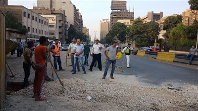 كسر مفاجئ بالماسورة الرئيسية في شارع الجيزة يسبب انقطاع المياه