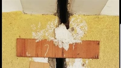 مدرسة إعدادية بالدقهلية تهدد حياة 550 طالبا (صور)