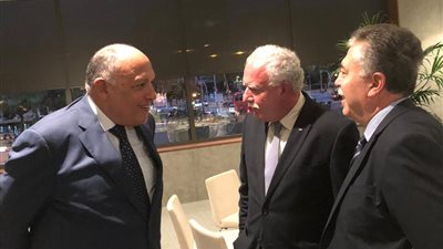 «شكري» يعقد اجتماعا تنسيقيا مع وزراء الخارجية العرب في برشلونة