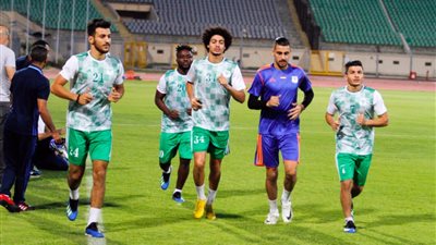تدريب منفرد لرباعي «المصري» بسبب الإجهاد قبل مباراة الجزيرة مطروح بالكأس