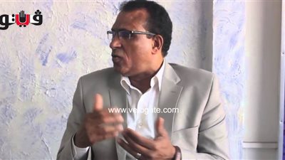 لاعبون بدرجة أطباء..عشقوا الساحرة المستديرة ونبغوا في كلياتهم.. طارق سليمان وأحمد عبد الله في الزمالك.. علي شحاتة وأيمن زين في المقاولون وأحمد فوزى في الأهلي.. محمد خيري في الاتحاد