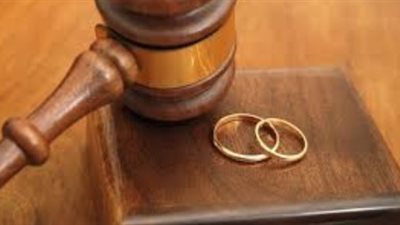 إماراتية تطلب الطلاق من زوجها بسبب لون الموز