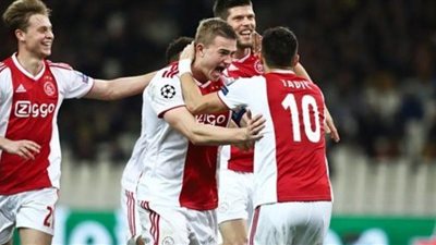 تشكيل أياكس الهولندي لموقعة ريـال مدريد بدوري أبطال أوروبا