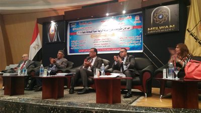 مجلة 1/8 مصر تفوز بالمركز الأول في مشاريع تخرج الصحافة بجامعة حلوان