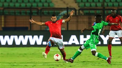 الاتحاد يباغت الأهلي 4 / 3 في الهزيمة الأولى للأحمر