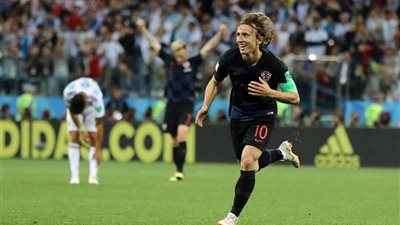 مودريتش يقود كرواتيا أمام أيسلندا في المونديال