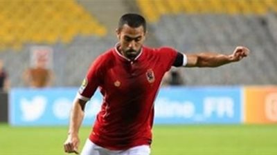 طبيب الأهلي يكشف تفاصيل إصابة أحمد فتحي في مباراة الاتحاد السكندري