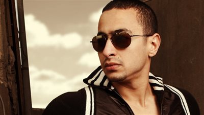 حمادة هلال يطلق الرصاص على «السالك» في «ولي العهد»