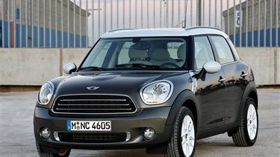 جمارك السيارة «ميني كانتري مان» موديل 2017 الواردة من الكويت