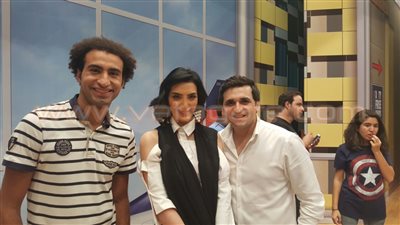 بالصور.. حورية فرغلي تحضر العرض الجديد لمسرح مصر