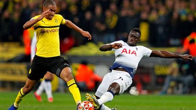 توتنهام يكتسح دورتموند بثلاثية نظيفة في دوري أبطال أوروبا (صور)