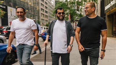 عمرو دياب يطرح «بحبك أنا» بعد نجاح كل حياتي (فيديو)