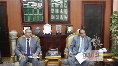 نائب وزير الإسكان يتفقد العشوائيات الخطرة في الدقهلية