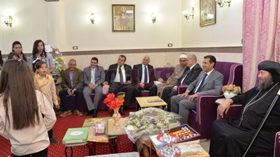 محافظ أسيوط يشهد حفل تجليس «الأنبا لوكاس» الواحد والثلاثين