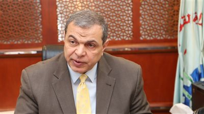 القوى العاملة: انتهاء قبول طلبات 200 سائق للعمل في السعودية.. الأحد