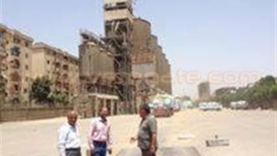 بالصور.. رئيس حي شبرا الخيمة يتفقد صومعة مسطرد