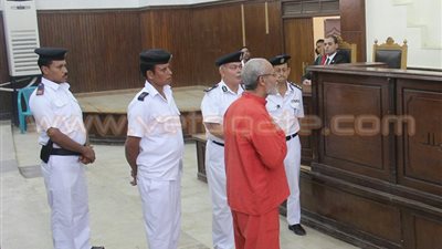 محكمة «أحداث العدوة» تكشف تفاصيل حالة «بديع» الصحية