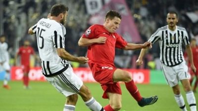 يوفنتوس ضيفا ثقيلا على إشبيلية في دوري أبطال أوروبا