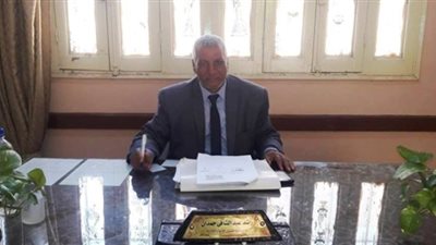 صرف أجر 6 أشهر لعمال مجلس الأمناء بـ