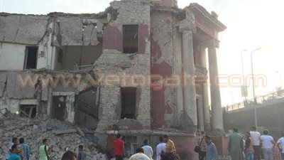 بالفيديو والصور.. «القاهرة» تستيقظ على انفجار هائل.. الإرهابيون يستهدفون القنصلية الإيطالية.. انهيار جزئي بالمبنى وأضرار بكوبري أكتوبر.. «الصحة»: مقتل شخص وإصابة 4 .. وحركة «ا