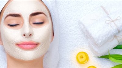 5 خطوات لحماية البشرة من أشعة الشمس (فيديو)