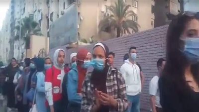 أطول طابور انتخابي أمام لجان الجامعة العمالية بمدينة نصر |فيديو
