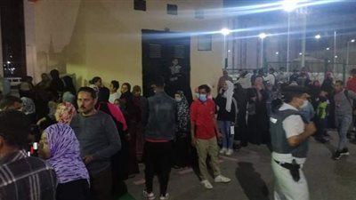 احتشاد مواطني القاهرة أمام اللجان الانتخابية للإدلاء بأصواتهم | فيديو